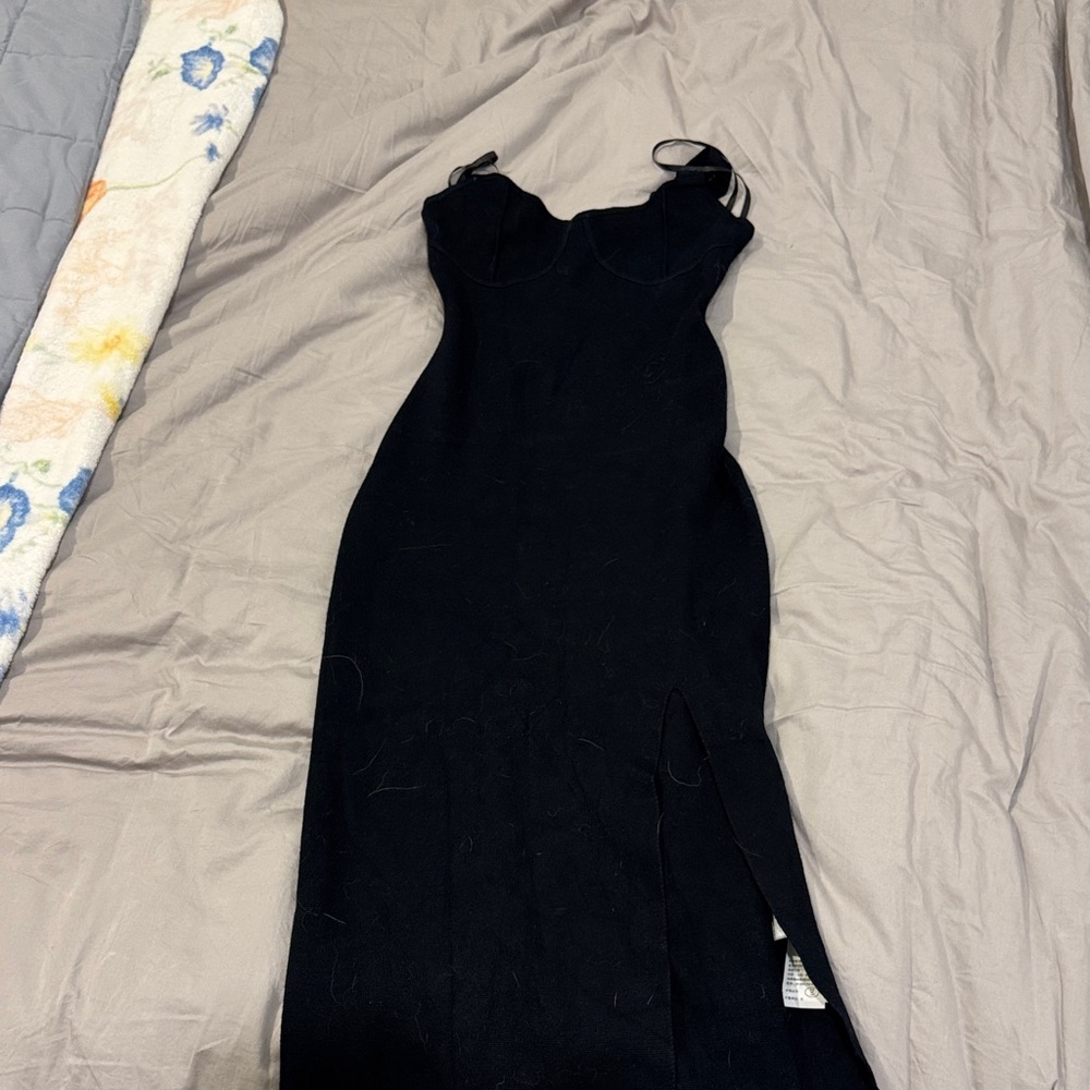 Abercrombie and Fitch Sweater Black Midi Dress